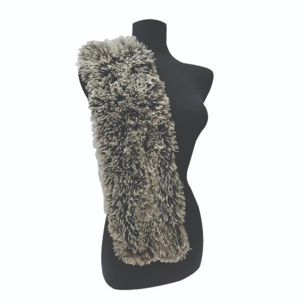 RIFLESSI Faux-Fur Heather Gray Infinity Scarf - Picture 1 of 3